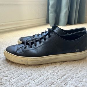 Black leather classic Common Projects, size 11